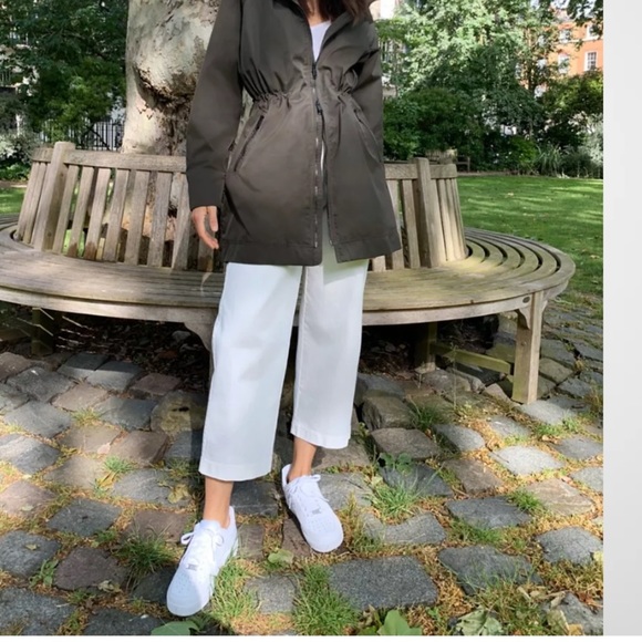 Aritzia The group Babaton Wide Leg Cropped Pant blue Size 10 - Picture 2 of 12